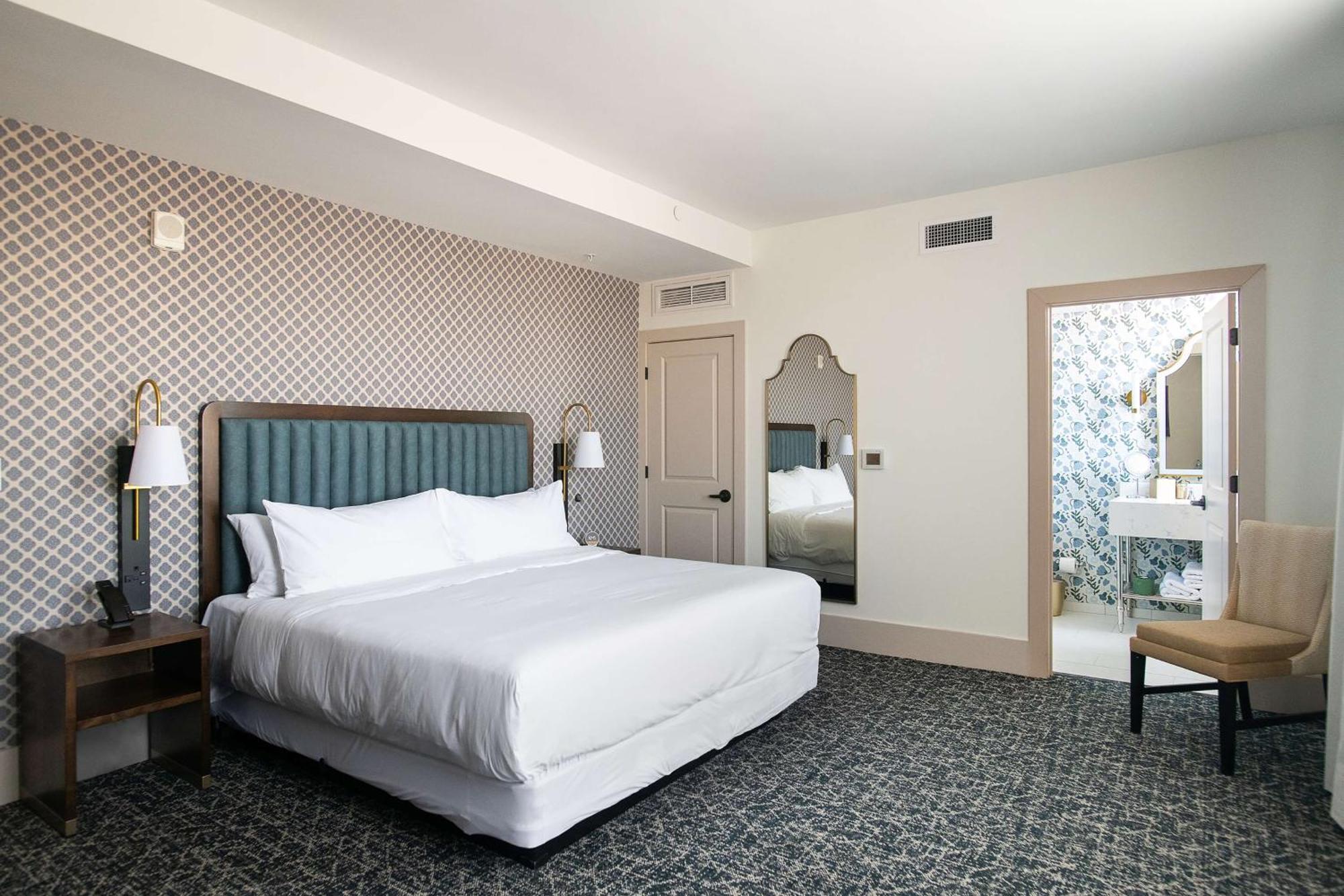 Hotel Petersburg, Tapestry Collection By Hilton Exterior foto